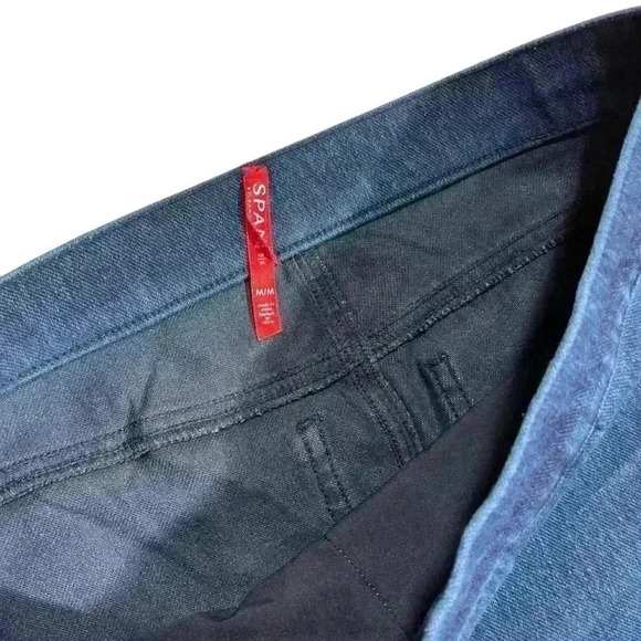SPANX Dark Wash Denim Legging Women’s Size Medium - Picture 5 of 7